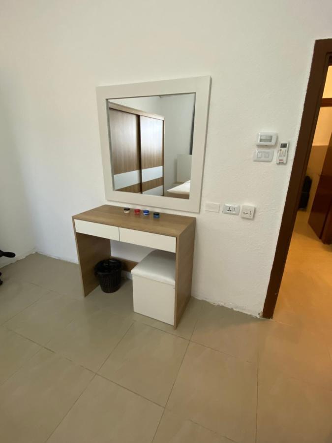 Ferienwohnung Horses House Karak Exterior foto